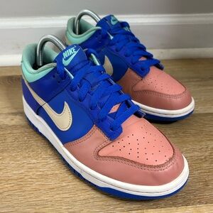 Nike Dunk Low (GS) SE Salmon Toe Sneakers in Turquoise, Blue, & Salmon Orange